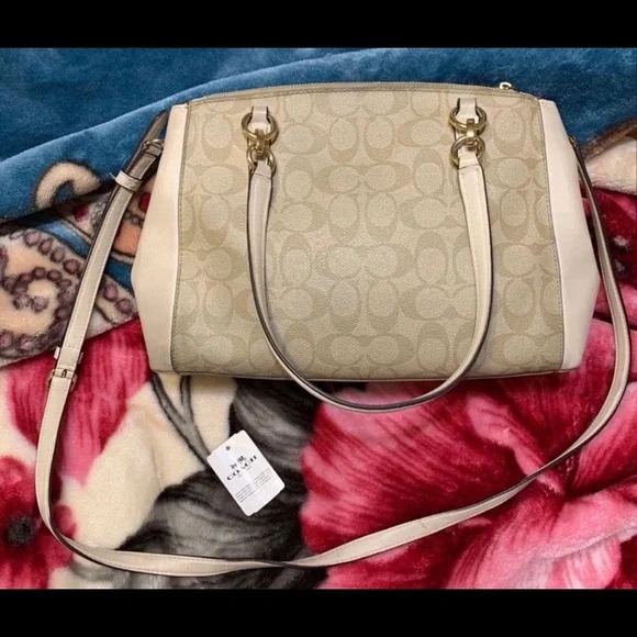 Coach Light Khaki/Beige Signature Christie Handbag - Picture 2 of 6